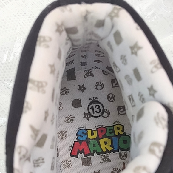 Nintendo Super Mario Bros High Top Sneakers Kids 13 - Picture 7 of 7